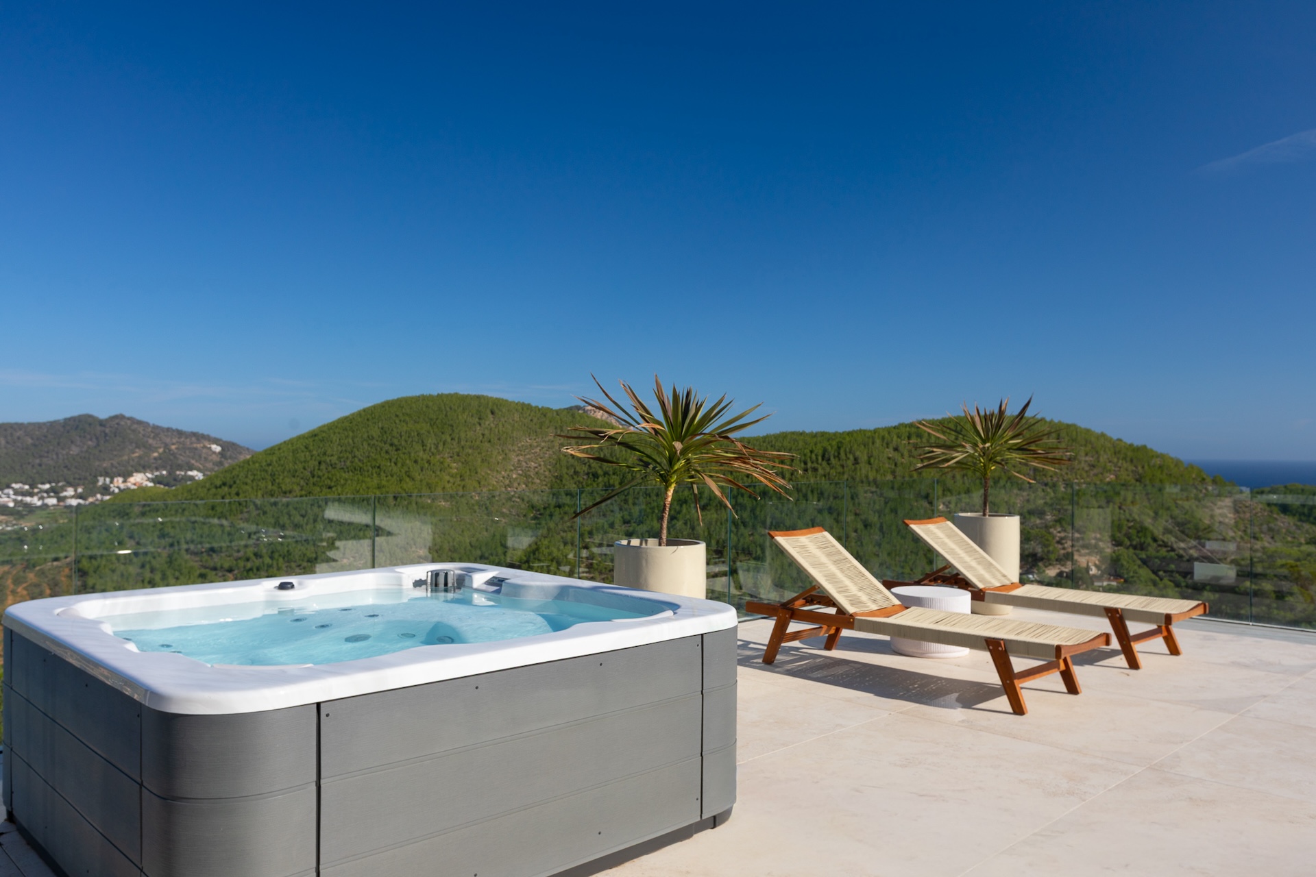 Resa Estates for sale Ibiza Vlla Aixa te koop sale lift sea views jacuzzi.jpg